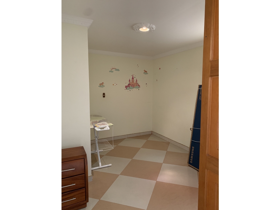 VENCAMBIO HERMOSO APARTAMENTO EN SANTA ROSA DE OSOS — foto 3