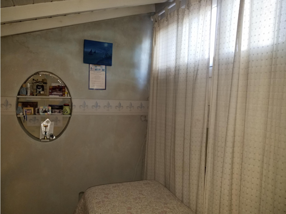 CASA de 4 ambientes en VENTA, Barrio Aeronaútico , Ituzaingó Norte. — foto 6