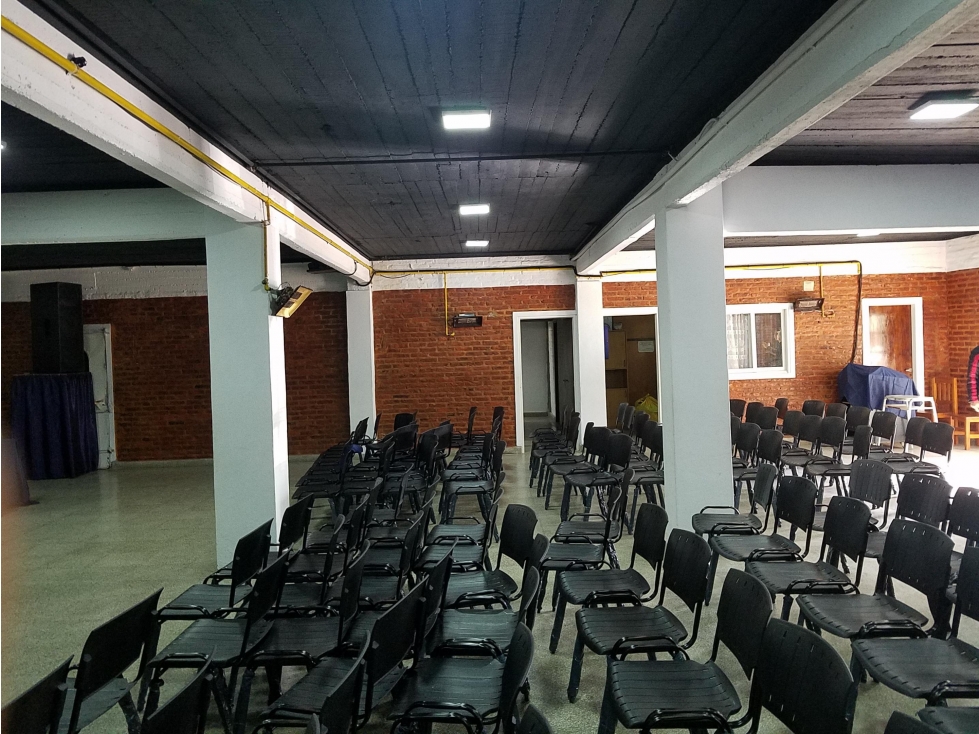 Oficina - colegio en VENTA - Ituzaingó Sur - 2