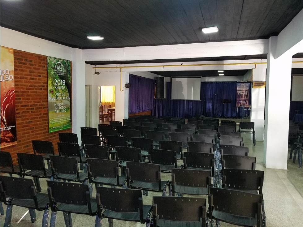 Oficina - colegio en VENTA - Ituzaingó Sur - 4