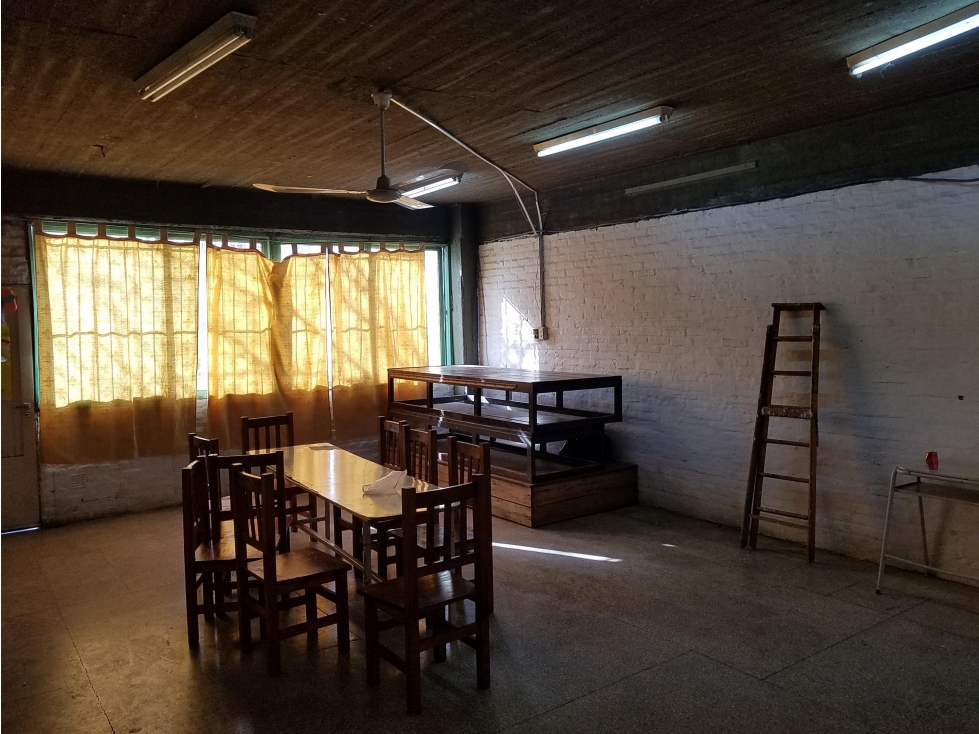 Oficina - colegio en VENTA - Ituzaingó Sur - 6