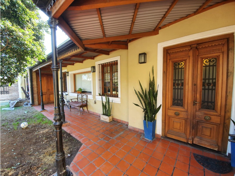 Casa 5 ambientes en VENTA - Ituzaingó Norte