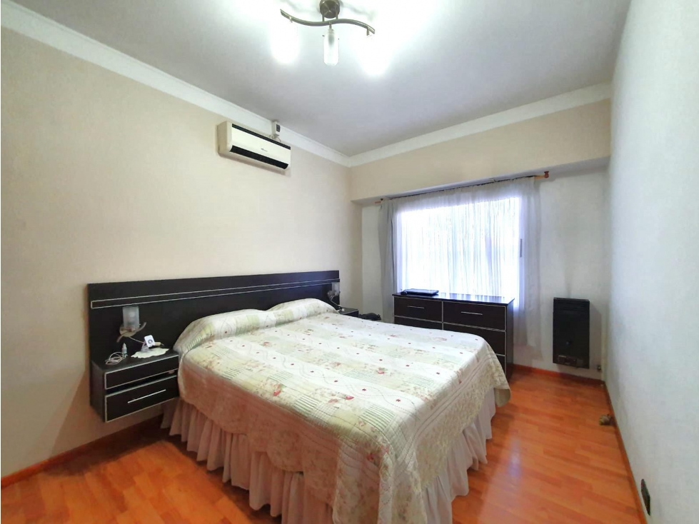 Casa de 3 amb. con quincho y piscina en VENTA, Ituzaingó Norte. — foto 5