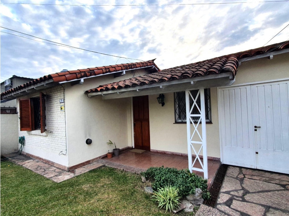 Casa de 3 ambientes en VENTA, Ituzaingó Norte - 2