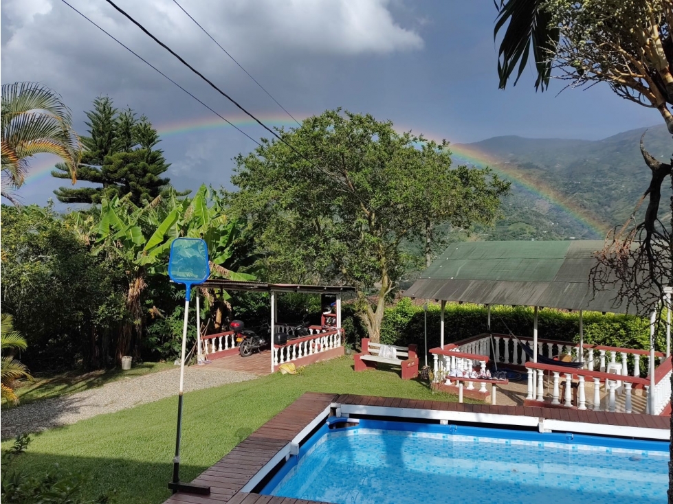 Se vende Casa campestre en Girardota con piscina parque de las aguas — foto 3
