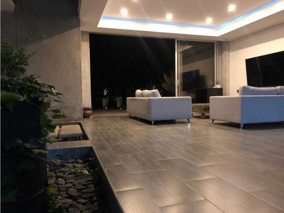Casa campestre en venta Envigado Loma Del Escobero — foto 6