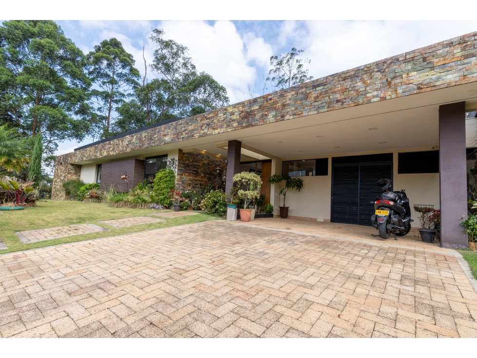 Venta de casa 1 Solo Nivel en Envigado Escobero parte baja — foto 3