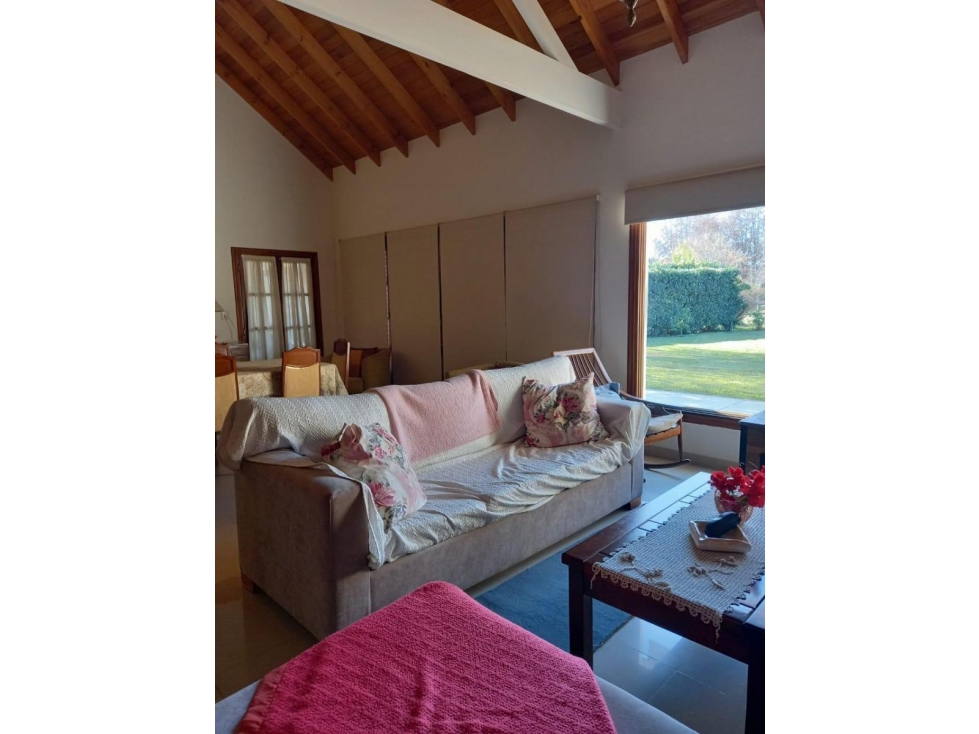 Casa 5 ambientes en VENTA - Barrio San Patricio — foto 3