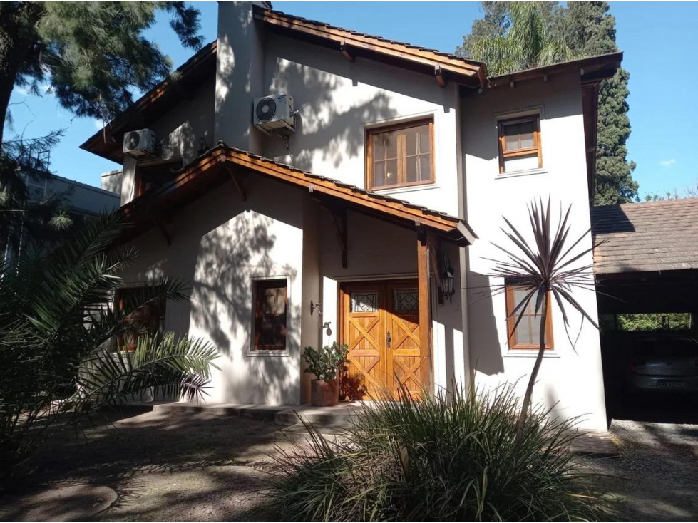 Casa de 4 amb en VENTA - Barrio Las Cabañas - 1