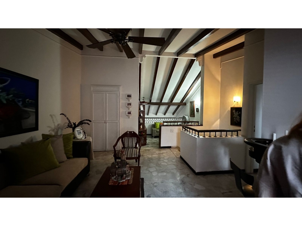 SE VENDE APARTAMENTO EN CIUDAD JARDIN (RIO DEL LILI) — foto 4