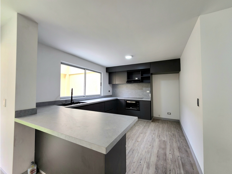 Venta de casa en La Doctora, Sabaneta — foto 3