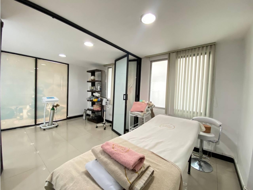 La Pradera, Oficina en Venta, 100m2, 4 ambientes , 1 baño - 4
