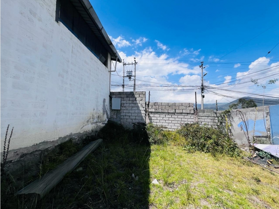 Carcelén, Galpón en Renta, 300m2, 1 Ambiente. - 1