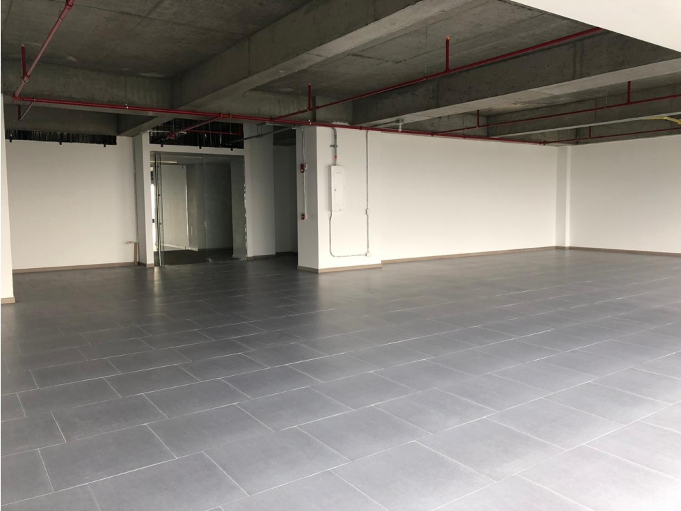 Se Arrienda Oficina en Centro Empresarial Elemento — foto 6