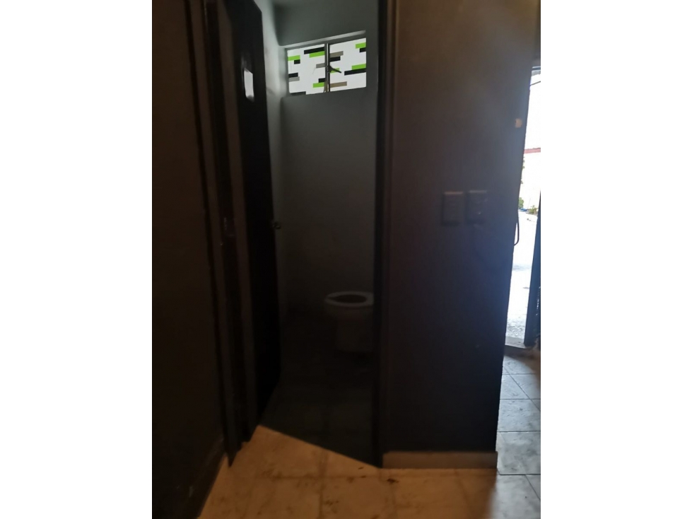 CASA EN VENTA CON USO DE SUELO COMERCIAL EN VENTA SAN JUAN DE ARAGON VI - 6