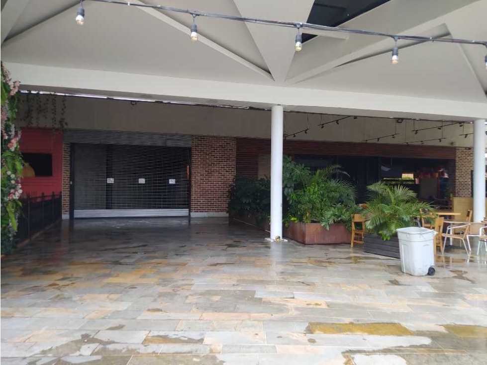Arriendo local unicentro zona oasis