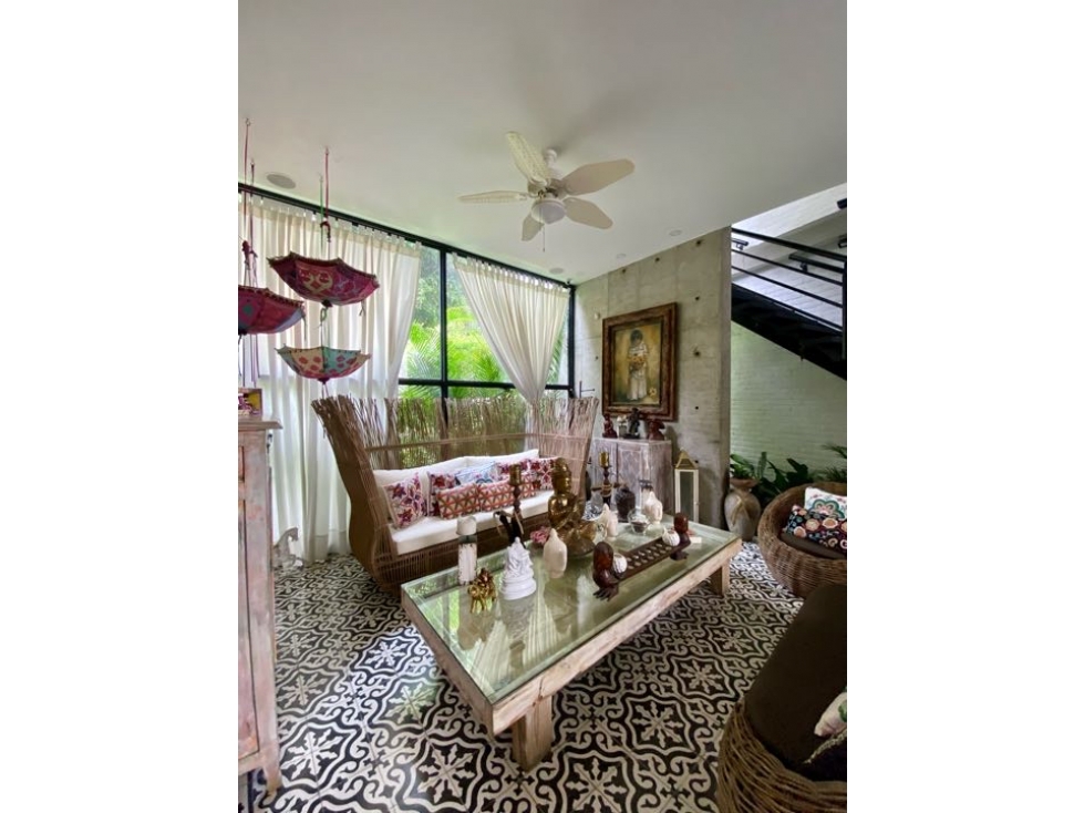 Vendo casa a puerta cerrada en Santa Teresita