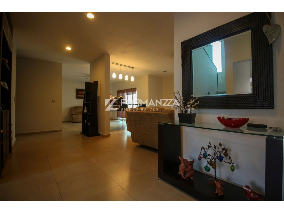 AMPLIA RESIDENCIA EN VENTA EN ESMERALDA COLIMA - 6