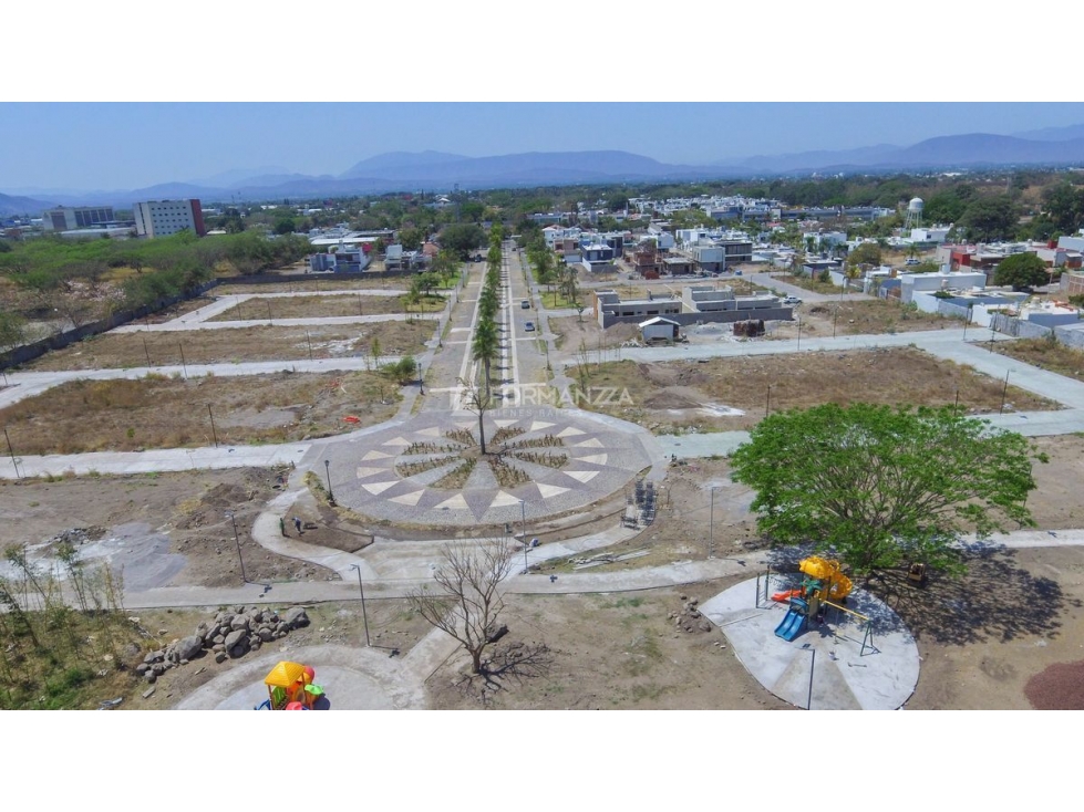 Lotes en Venta en Coto Privado Puerta Paraíso Norte en Colima - 2
