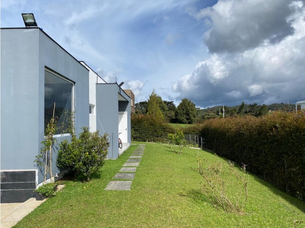 Vendo casa alto de las palmas en unidad cerrada — foto 3