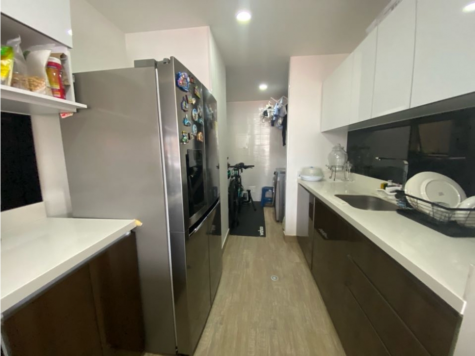 Vendo apartamento exterior con balcón Nueva Autopista. Ar — foto 6