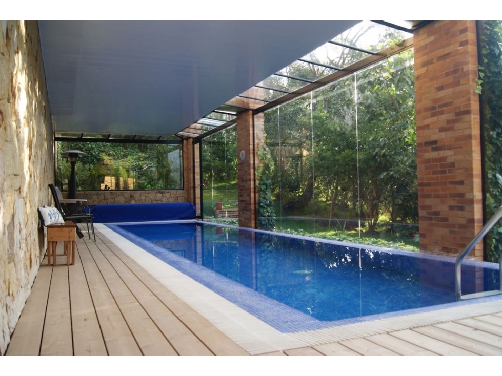 VENDO ESPECTACULAR CASA CON PISCINA EN PORTAL DE FUSCA. AR — foto 4