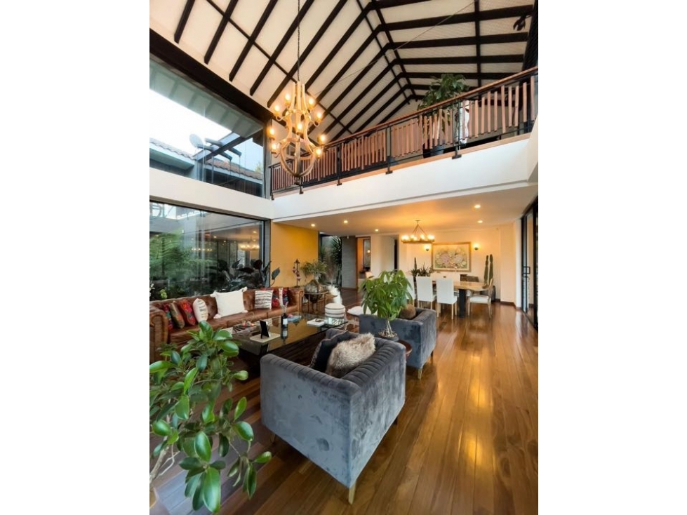 VENTA CASA CAMPESTRE RODEADA DE RESERVA, VÍA EL RETIRO — foto 3