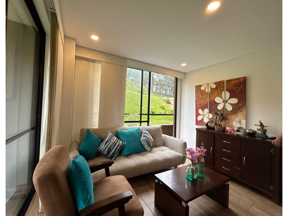 VENTA APARTAMENTO IDEAL PARA RETIRARSE AL PENSIONARSE RODEADO D VERDE — foto 3