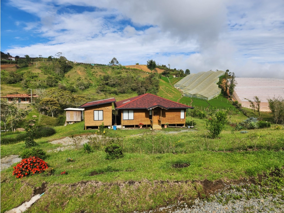 Casas Campestres en Venta en Santuario - 4