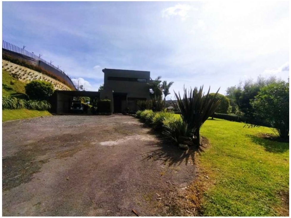 Casa en Arriendo en Medellín Las Palmas — foto 3