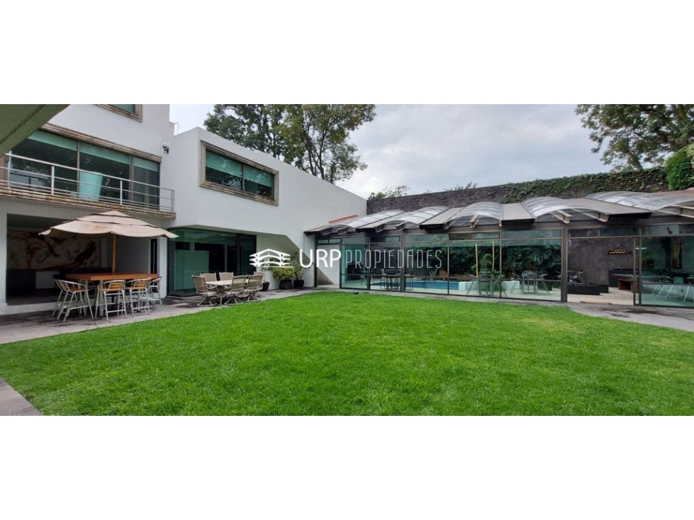 PRECIOSA CASA EN VENTA, JARDINES DEL PEDREGAL — foto 2