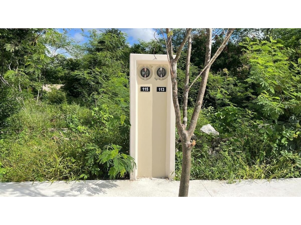 Terreno en privada con campo de Golf y amenidades Merida Yucatán - 2