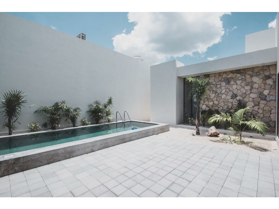 EN VENTA CASA DE UNA PLANTA EN PRIVADA MERIDA YUCATAN - 2
