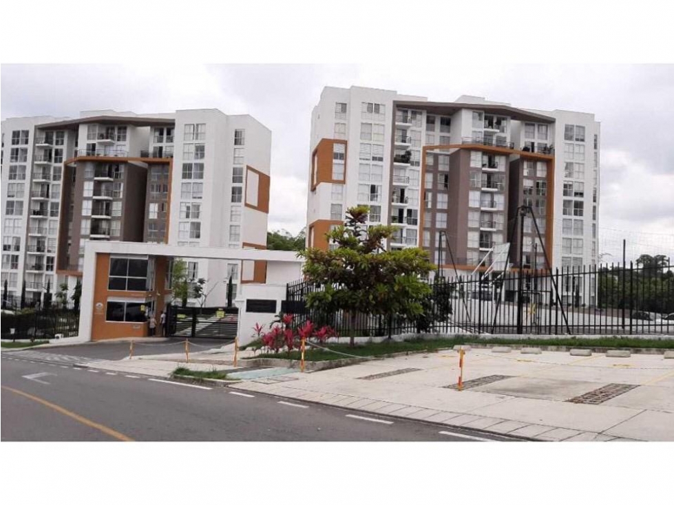 APTAESTUDIO EN CONJUNTO AL NORTE DE ARMENIA Q - AV. 19