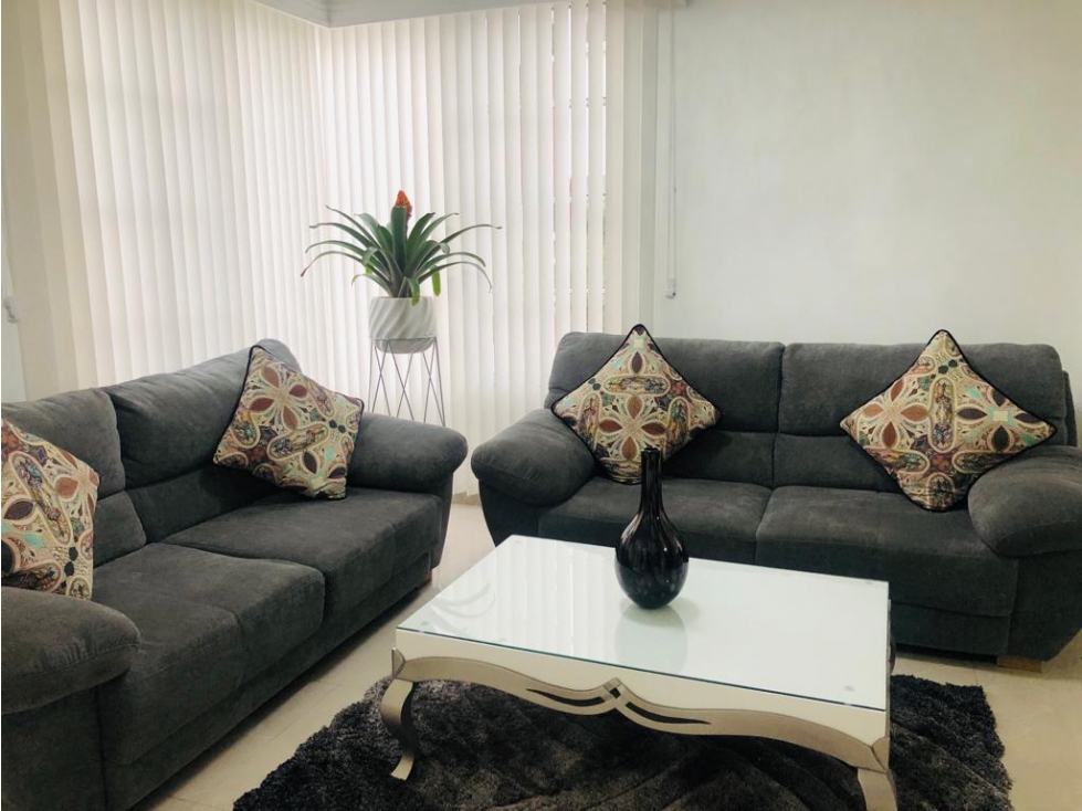CASA EN CONJUNTO EN CALARCÁ Q - 1