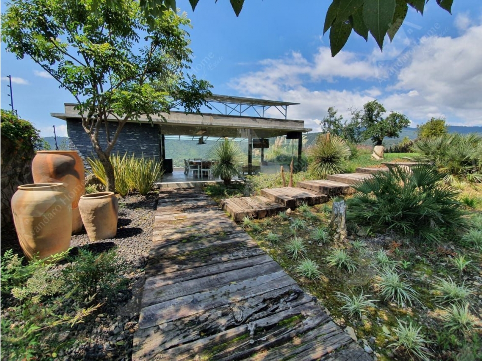 CASA EN VENTA Y RENTA VALLE DE BRAVO — foto 2