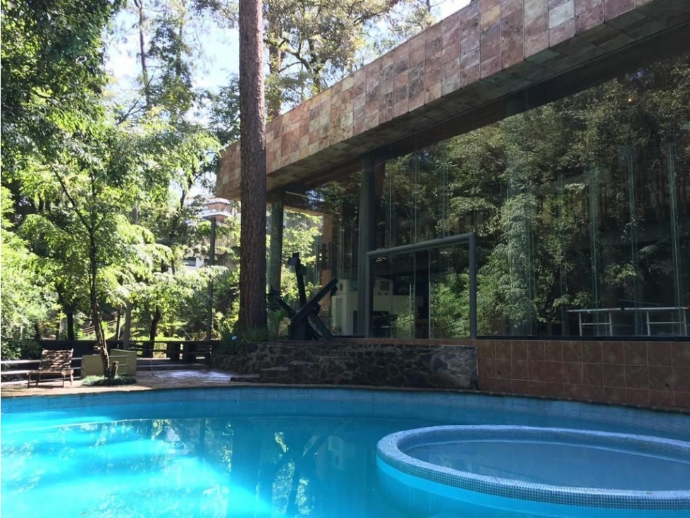 CASA EN VENTA EN AVANDARO VALLE DE BRAVO