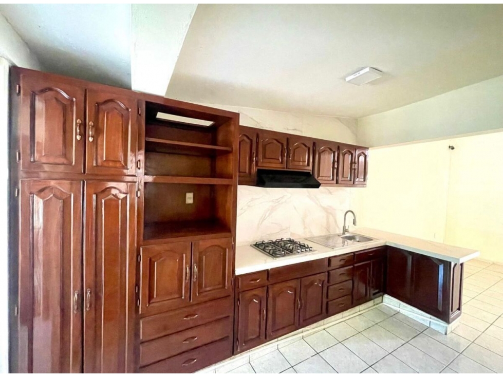 CASA EN VENTA JARDINES VISTA HERMOSA COLIMA POR DEBAJO DE SU VALOR AVALUO - 4