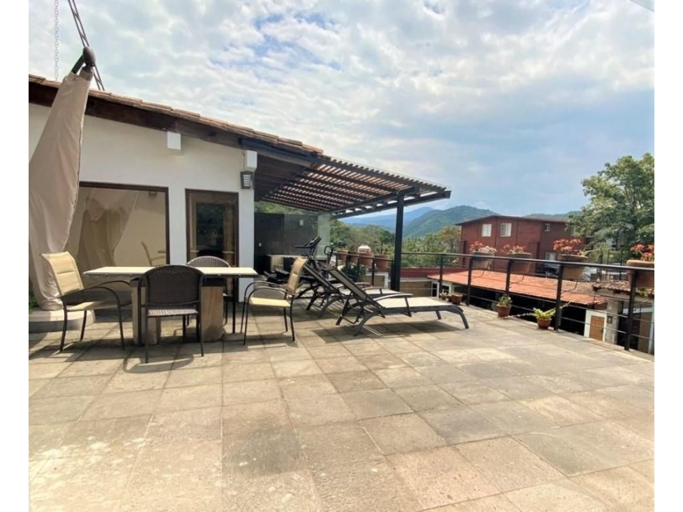 CASA EN RENTA EN VALLE DE BRAVO — foto 2