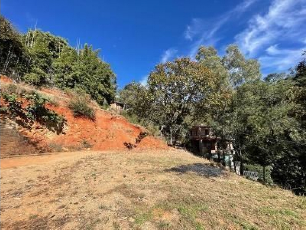 VENTA DE TERRENO CON VISTA AL LAGO EN SAN GASPAR, VALLE DE BRAVO - 6