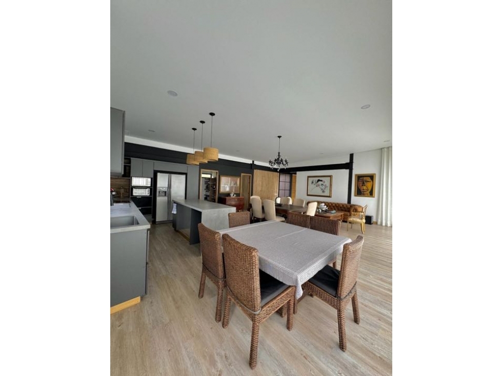 Se vende casa en las palmas el poblado Medellín — foto 2