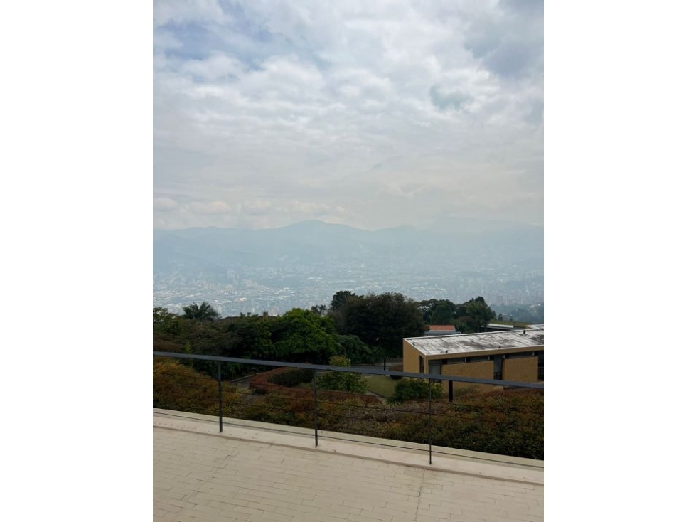Se vende casa en las palmas el poblado Medellín — foto 5