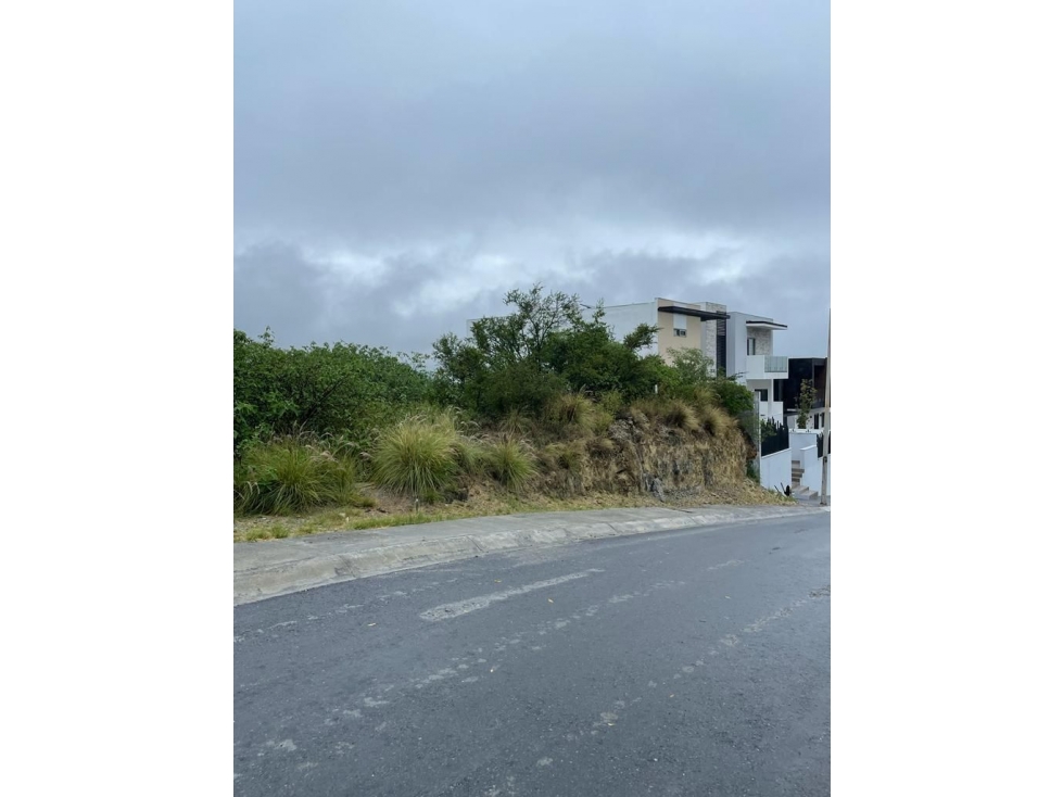 TERRENO EN VENTA EN SIERRA ALTA 9 SECTOR, MTY, NL - 2