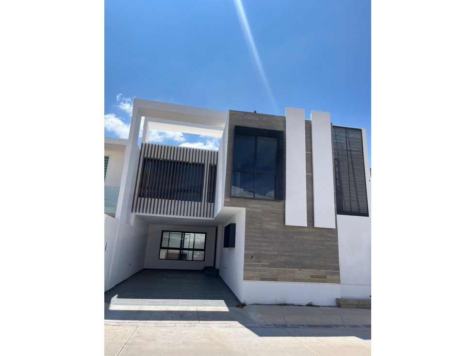 CASA EN VENTA EN VIÑA ANTIGUA NORTE
