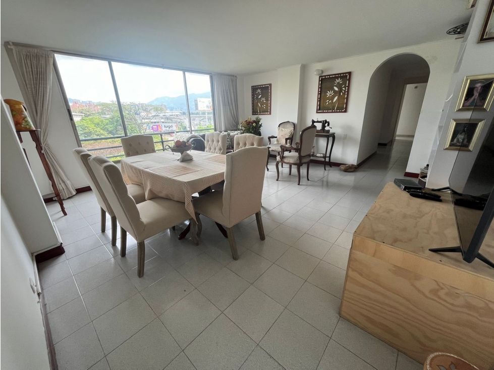 APARTAMENTO EN VENTA EN PARTE BAJA DEL POBLADO CCZ