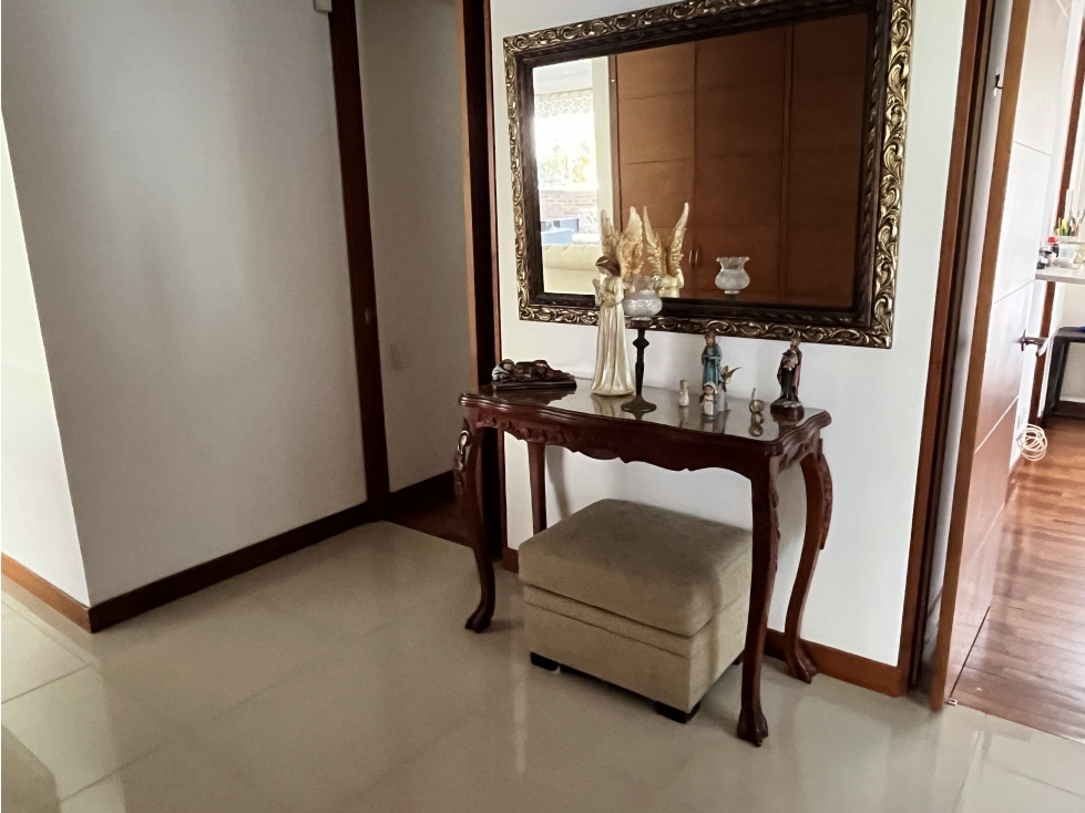APARTAMENTO PARA LA VENTA EN LOS GONZALEZ RODEADO DE VERDE CCZ