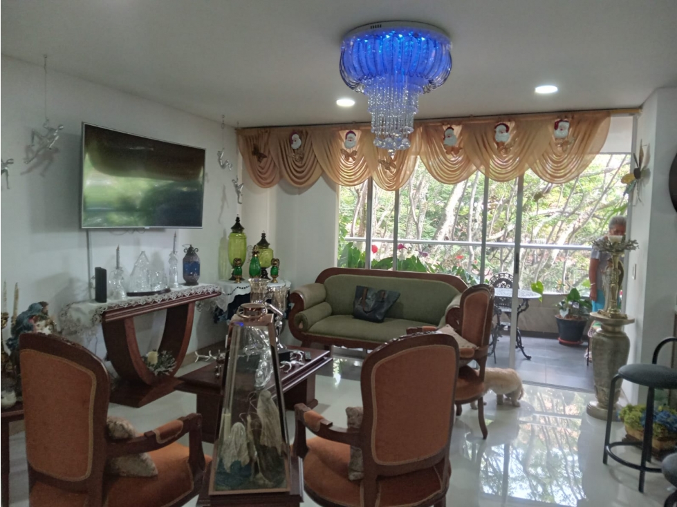 VENTA DE APARTAMENTO EN EDIFICIO EXCLUSIVO EN SIMON BOLIVAR CCZ — foto 6