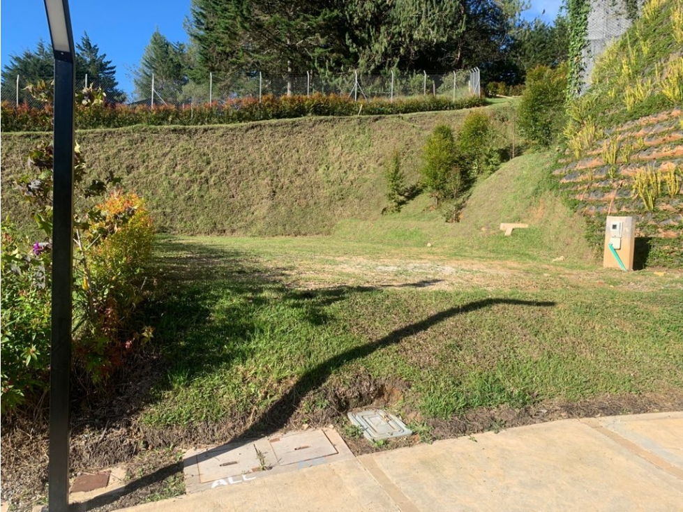 VENTA DE LOTE EN UNIDAD CAMPESTRE DEL RETIRO CCZ — foto 2