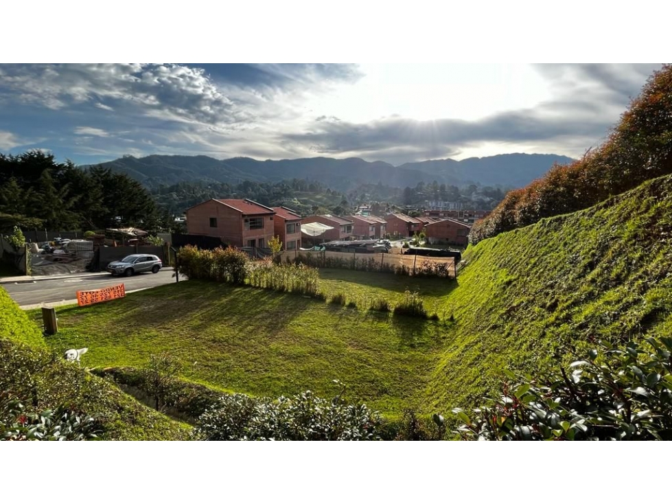 VENTA DE LOTE EN UNIDAD CAMPESTRE DEL RETIRO CCZ — foto 3