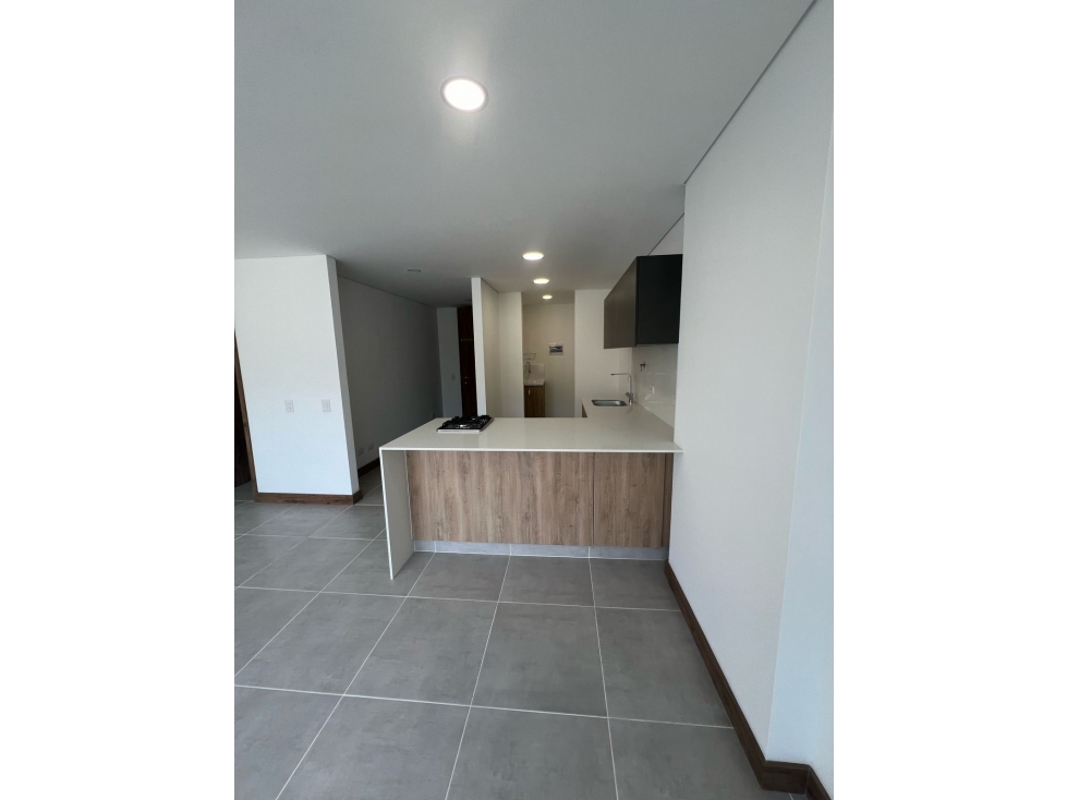 ARRIENDO HERMOSO APARTAMENTO EN CIUDAD DEL RIO ESTRENAR CCZ — foto 4